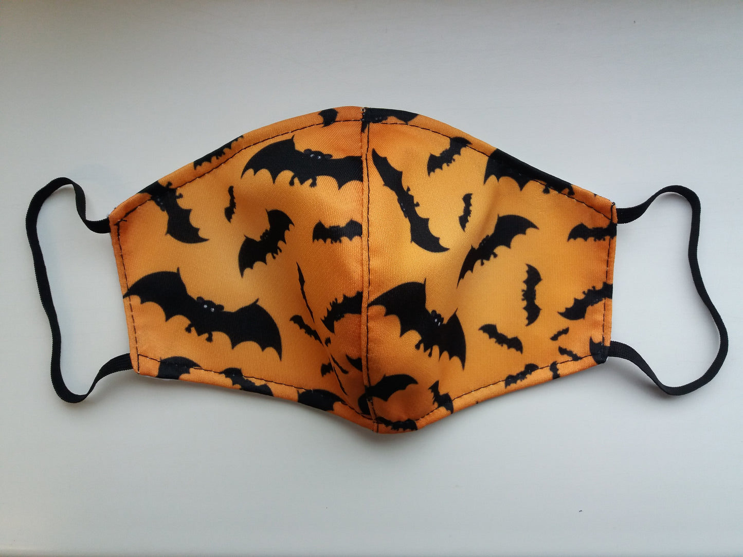 Denevéres szájmaszk